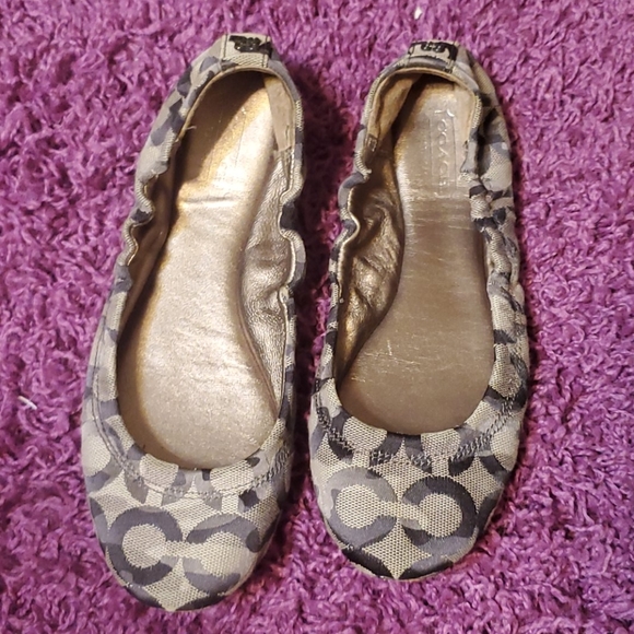 Coach Ballet Shoes 👞 - Picture 4 of 15